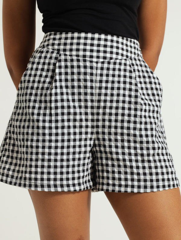 Gingham Easy Shorts – LEGiT